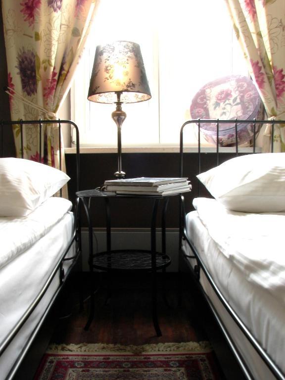 Chmielna Guest House Варшава Номер фото