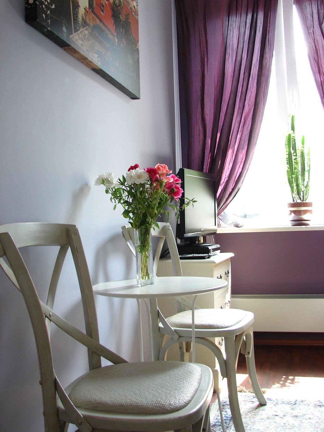 Chmielna Guest House Варшава Экстерьер фото